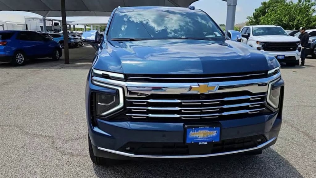 New 2025 Chevrolet Suburban Premier SUV