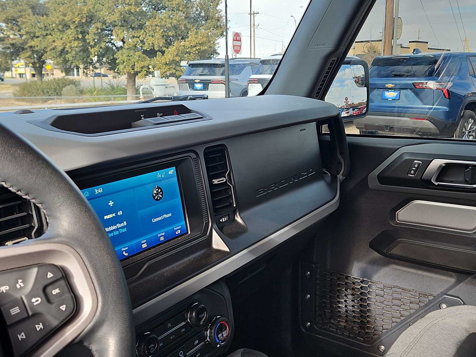 Thumbnail: 2022 Ford Bronco - 14