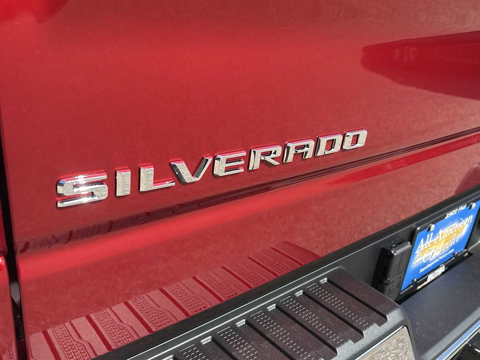 Thumbnail: 2026 Chevrolet Silverado 1500 - 11