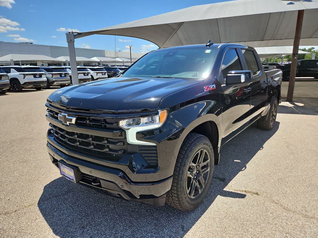 Thumbnail: 2026 Chevrolet Silverado 1500 - 3