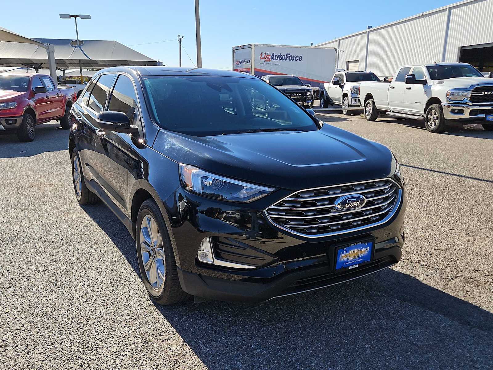 Thumbnail: 2023 Ford Edge - 2