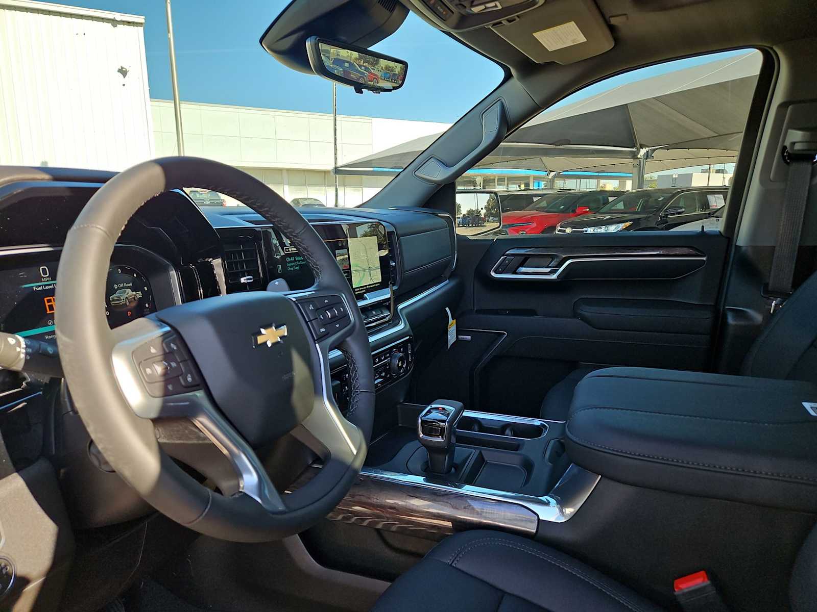 Thumbnail: 2026 Chevrolet Silverado 1500 - 10