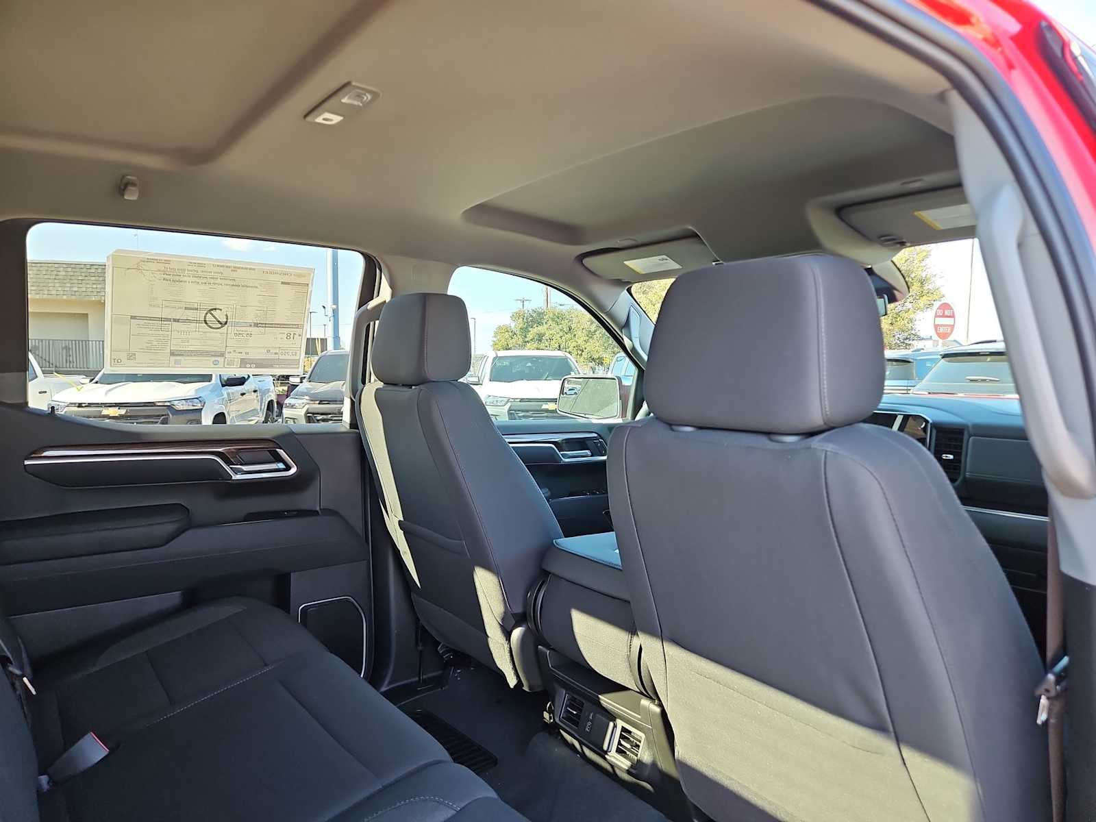 Thumbnail: 2026 Chevrolet Silverado 1500 - 17