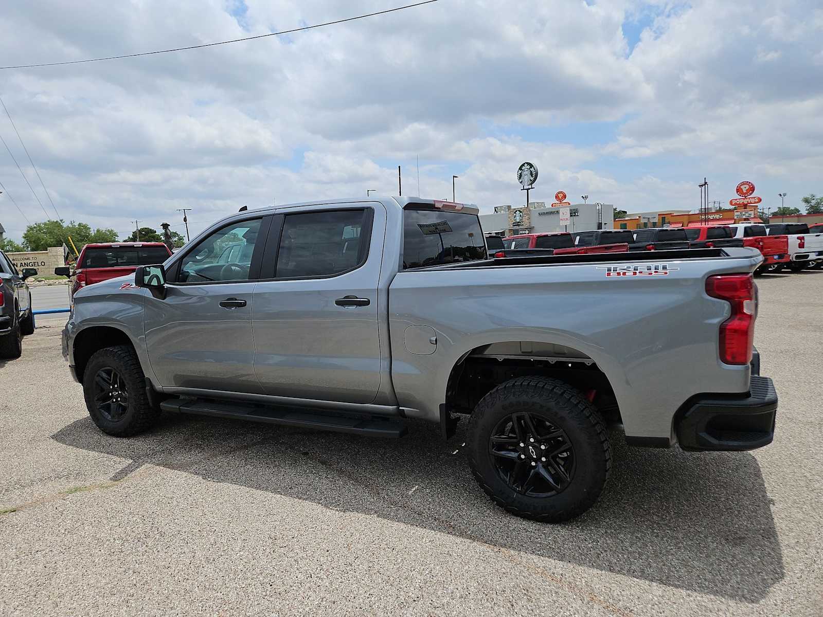 2025 Chevrolet Silverado 1500 Custom Trail Boss 3