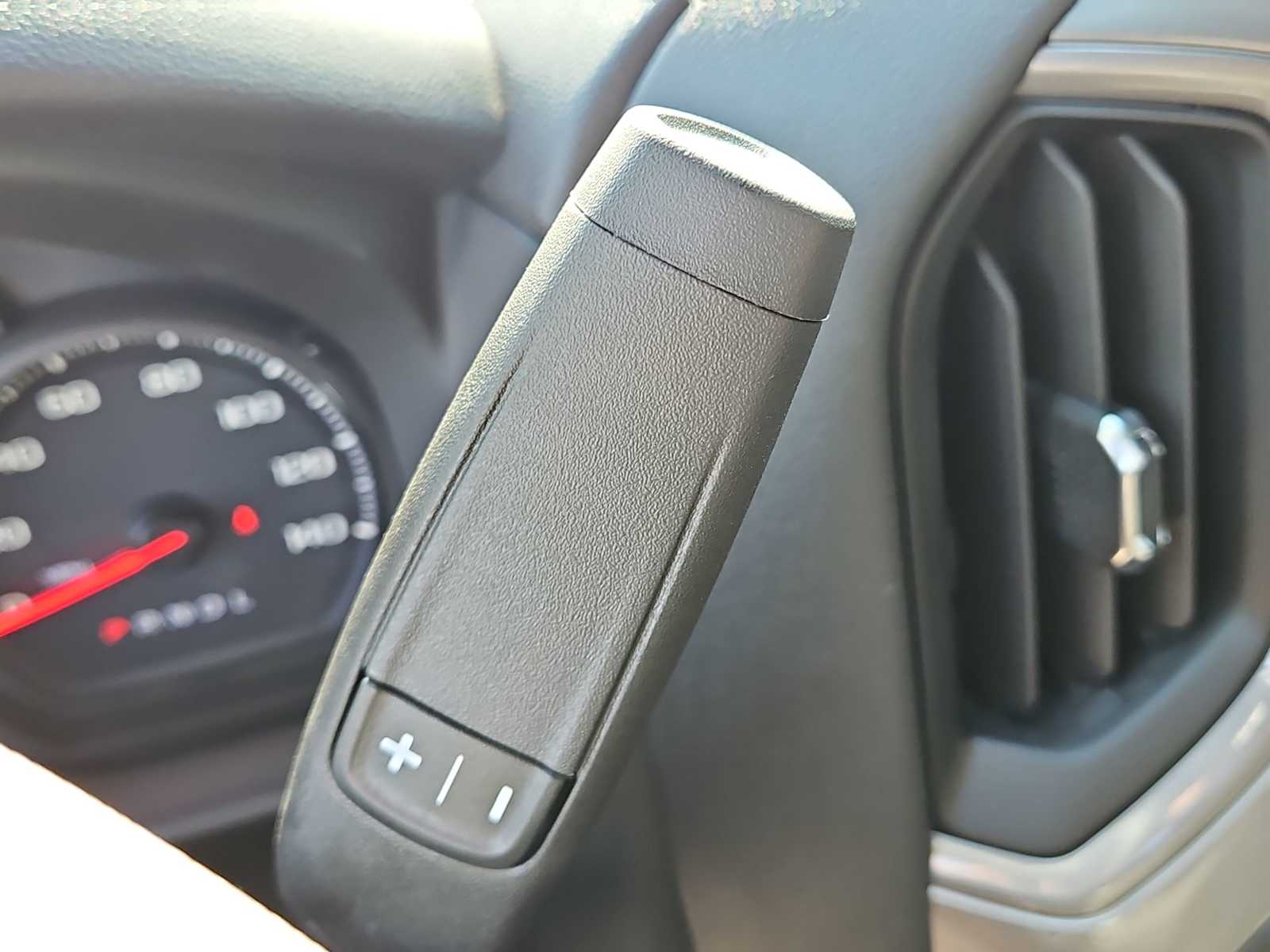 Thumbnail: 2026 Chevrolet Silverado 1500 - 22