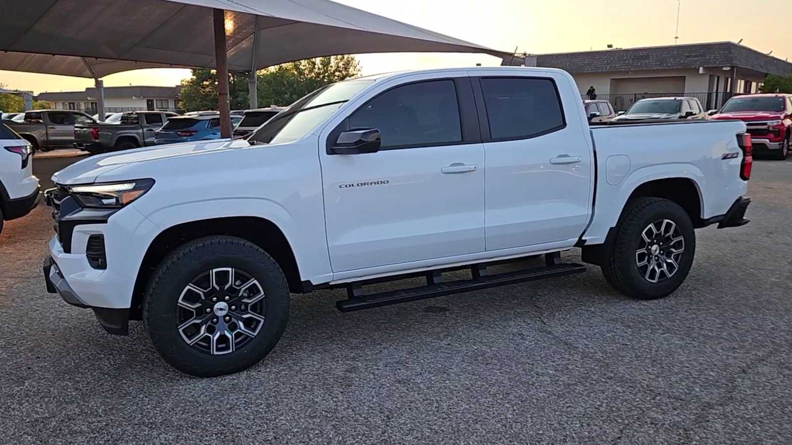 Thumbnail: 2026 Chevrolet Colorado - 4