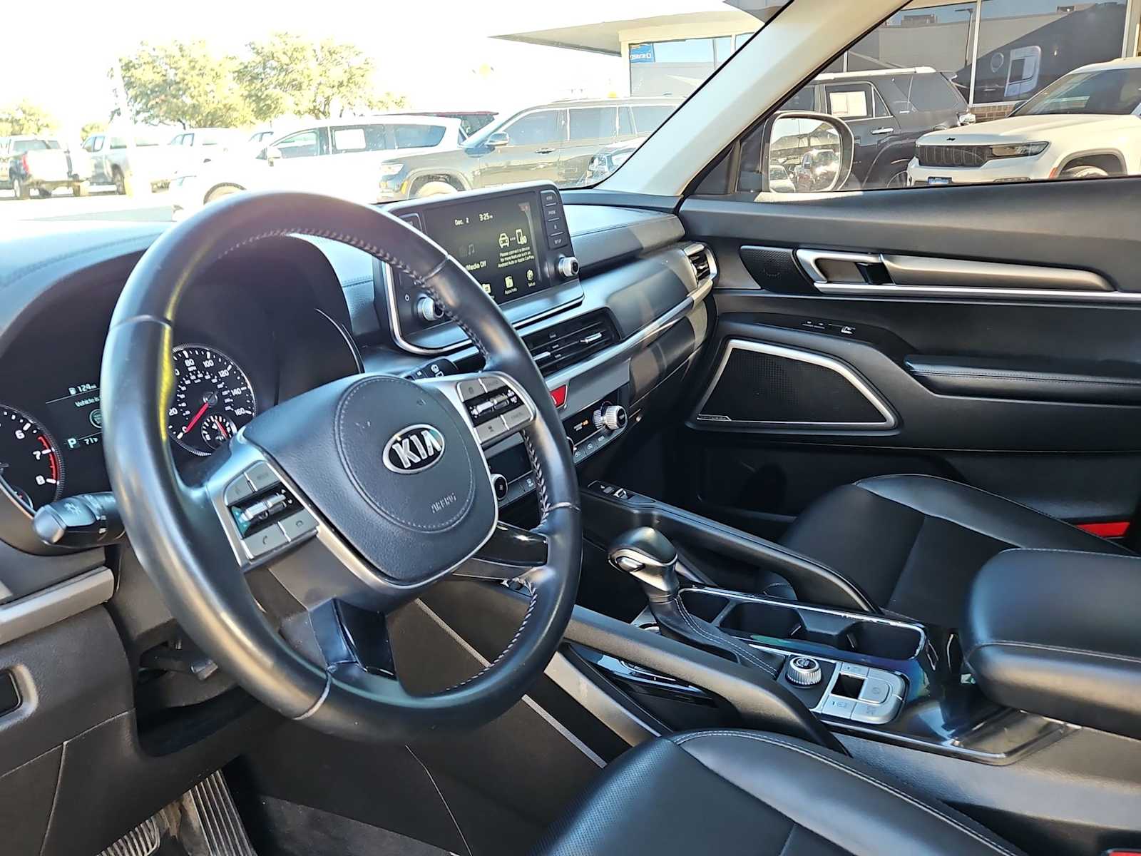 Thumbnail: 2021 Kia Telluride - 10