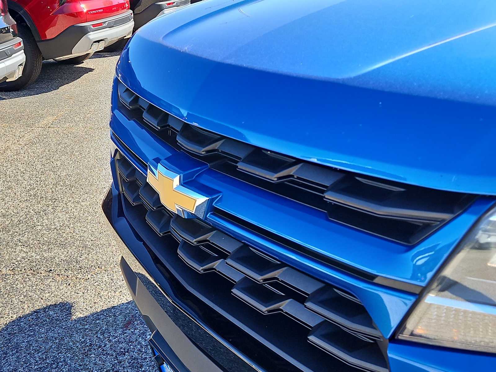 Thumbnail: 2021 Chevrolet Colorado - 13