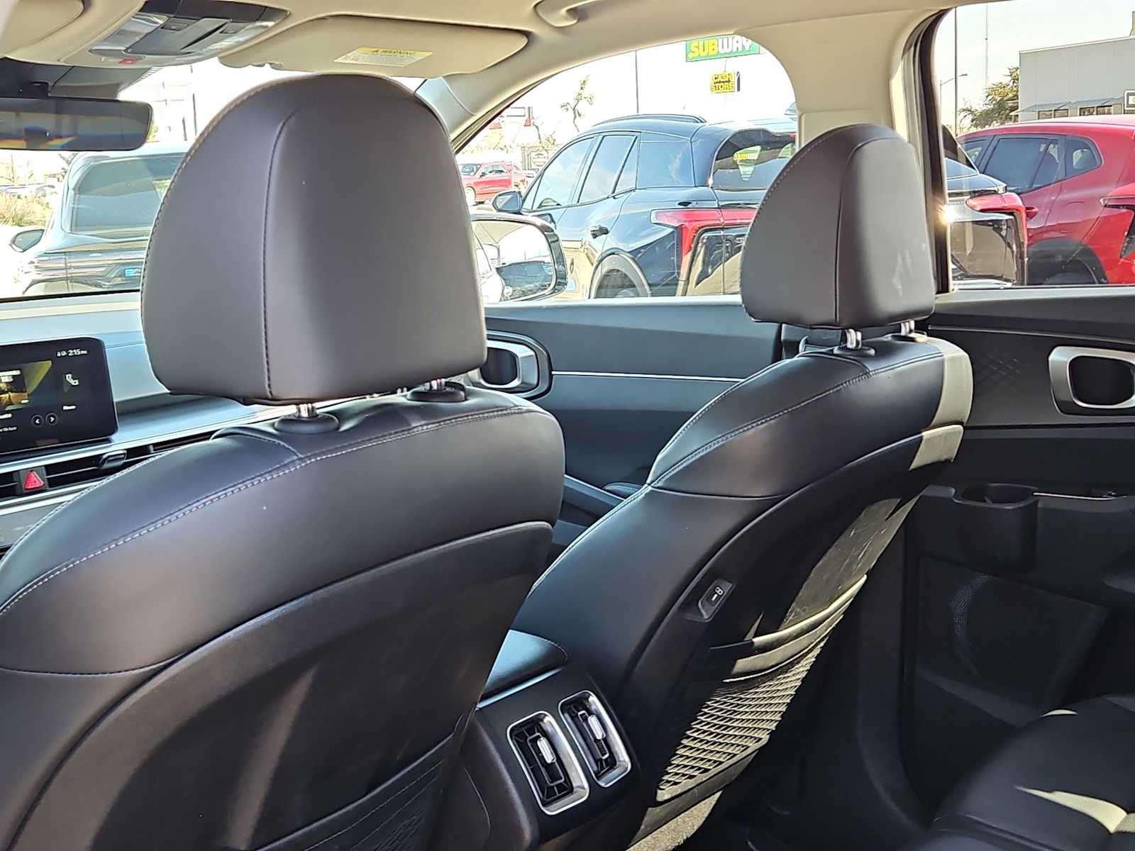 Thumbnail: 2024 Kia Sorento - 16