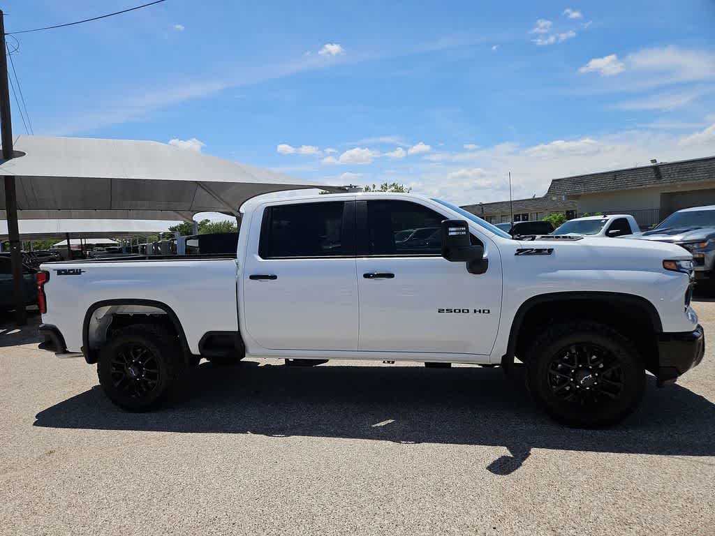 Thumbnail: 2026 Chevrolet Silverado 2500 - 9
