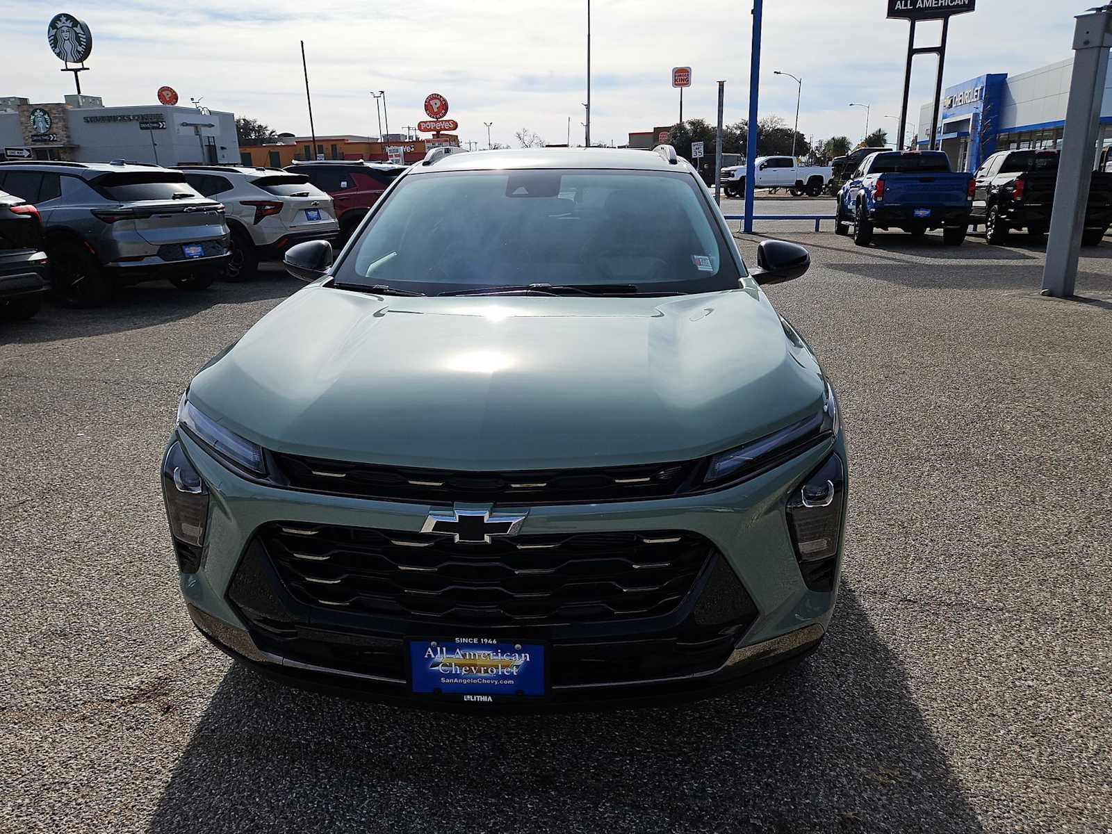 Thumbnail: 2026 Chevrolet Trax - 3