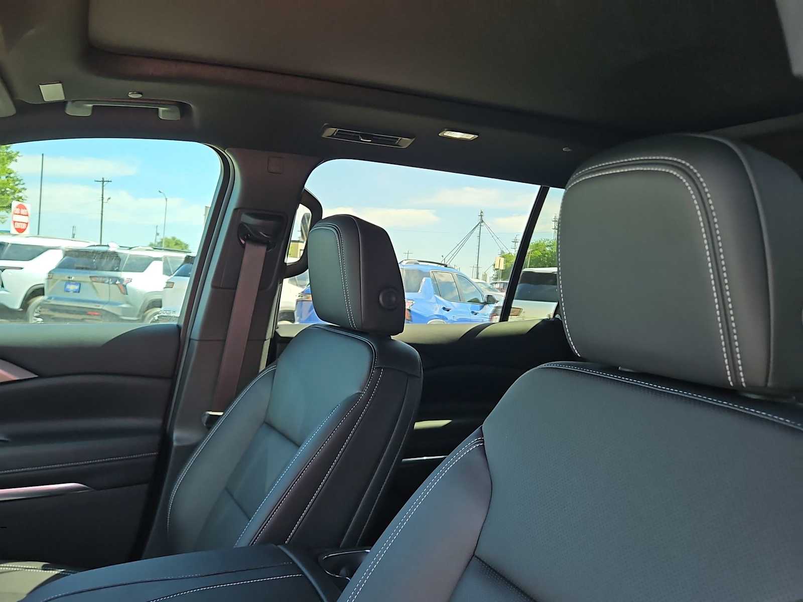 Thumbnail: 2026 Chevrolet Traverse - 15