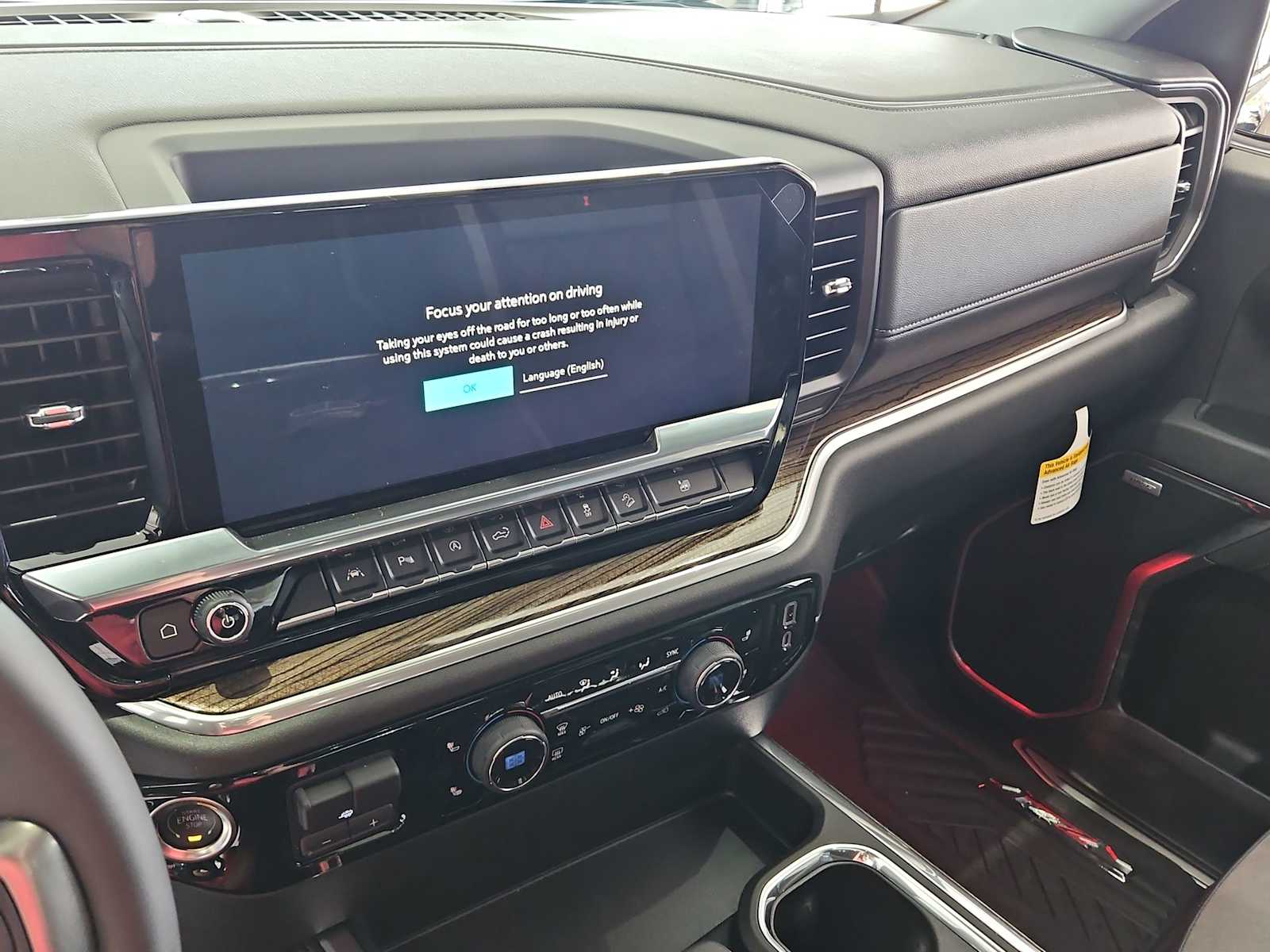 Thumbnail: 2025 Chevrolet Silverado 1500 - 19