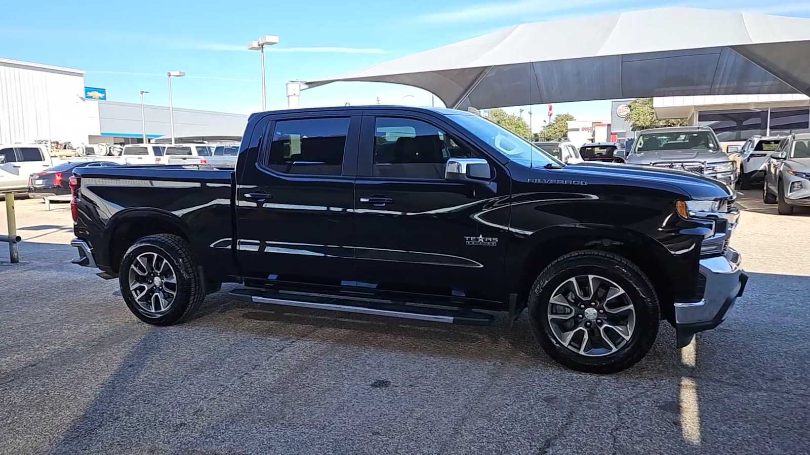 Thumbnail: 2020 Chevrolet Silverado 1500 - 9
