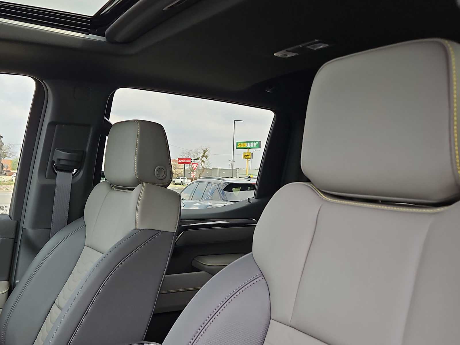 Thumbnail: 2026 Chevrolet Silverado 1500 - 18