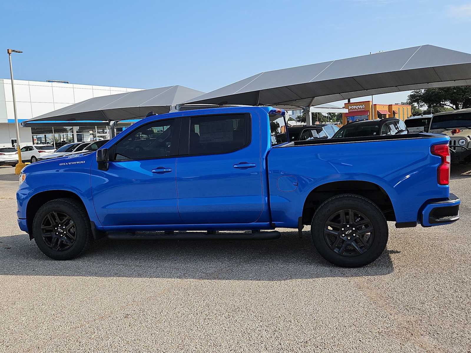 Thumbnail: 2026 Chevrolet Silverado 1500 - 5