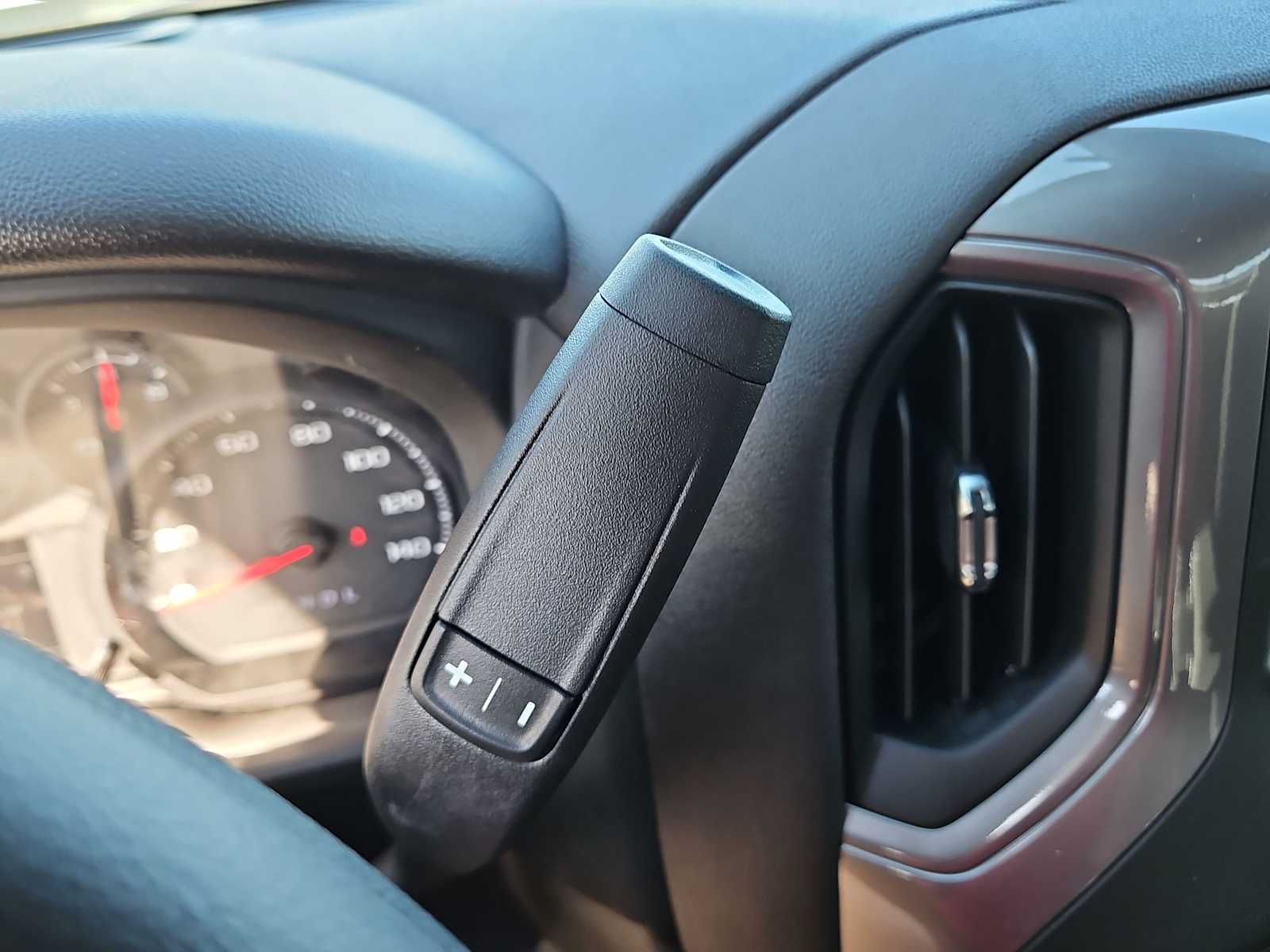 Thumbnail: 2026 Chevrolet Silverado 1500 - 20