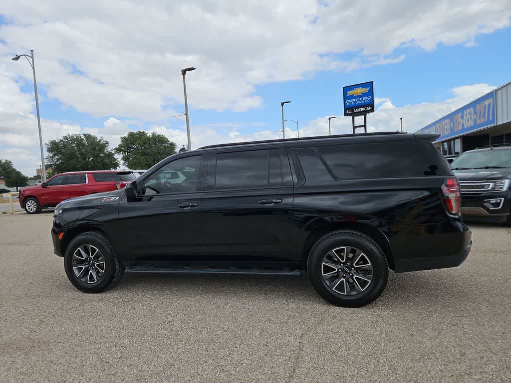 Thumbnail: 2023 Chevrolet Suburban - 4