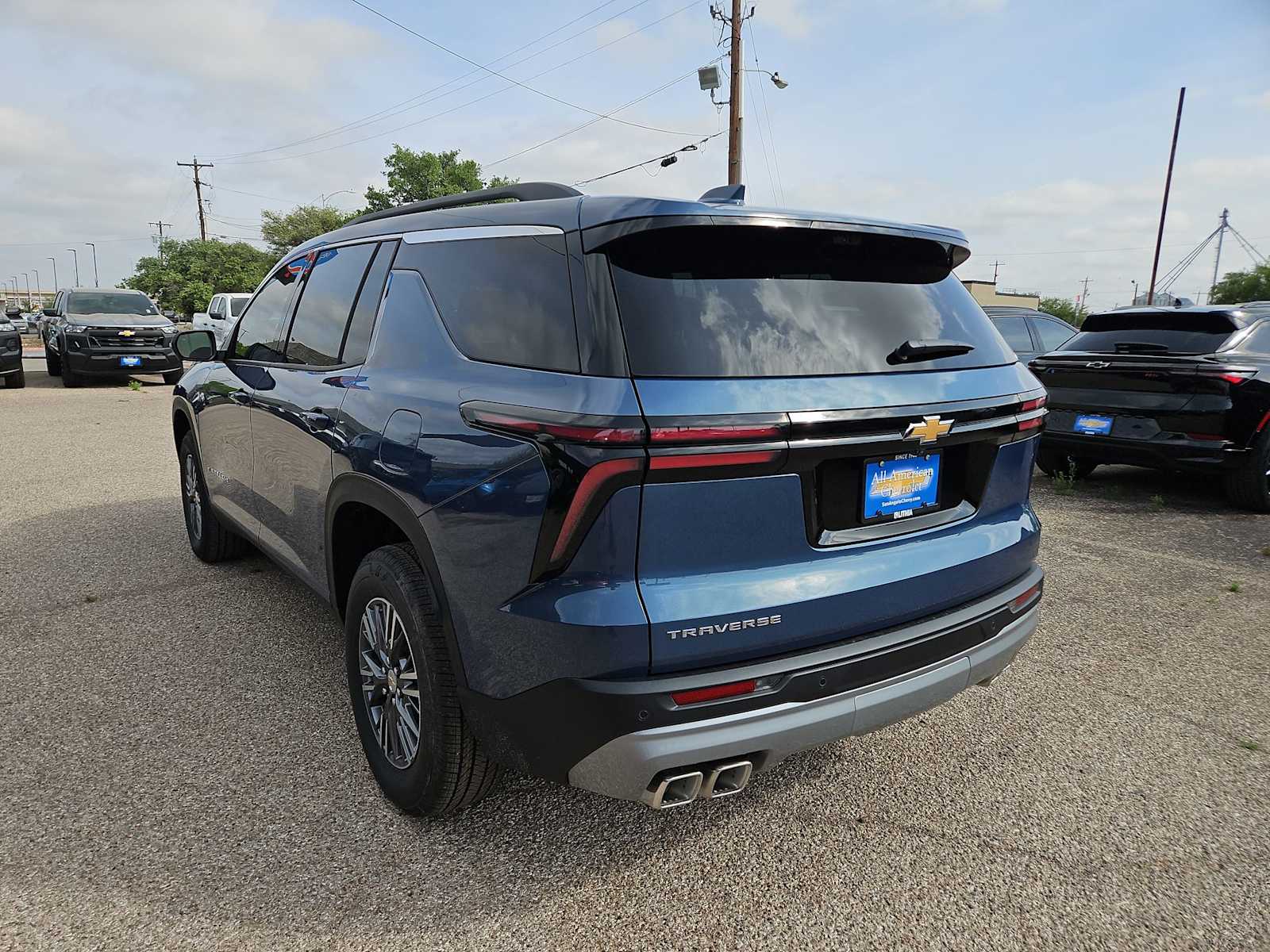 Thumbnail: 2026 Chevrolet Traverse - 6