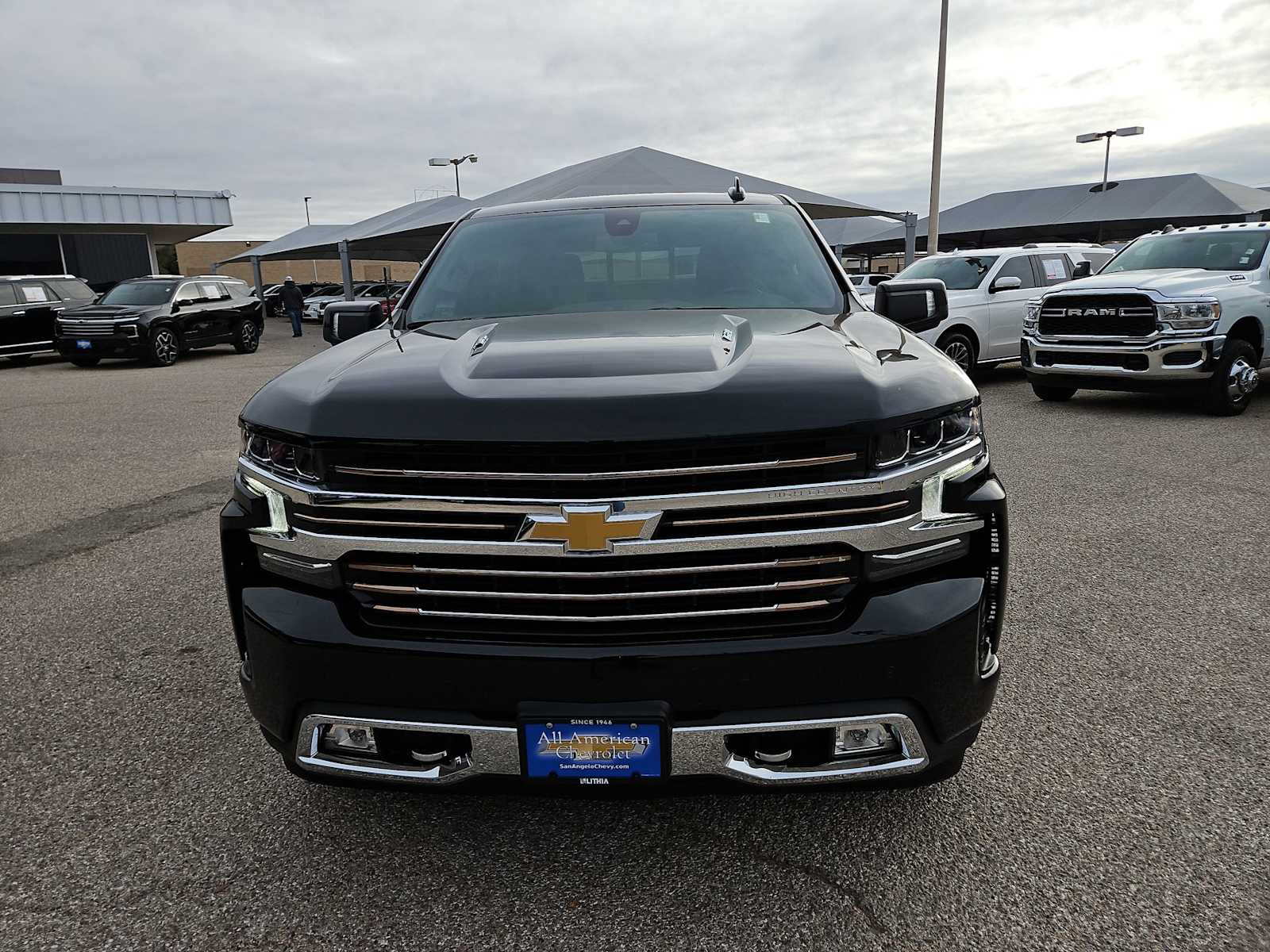 Thumbnail: 2022 Chevrolet Silverado 1500 - 3