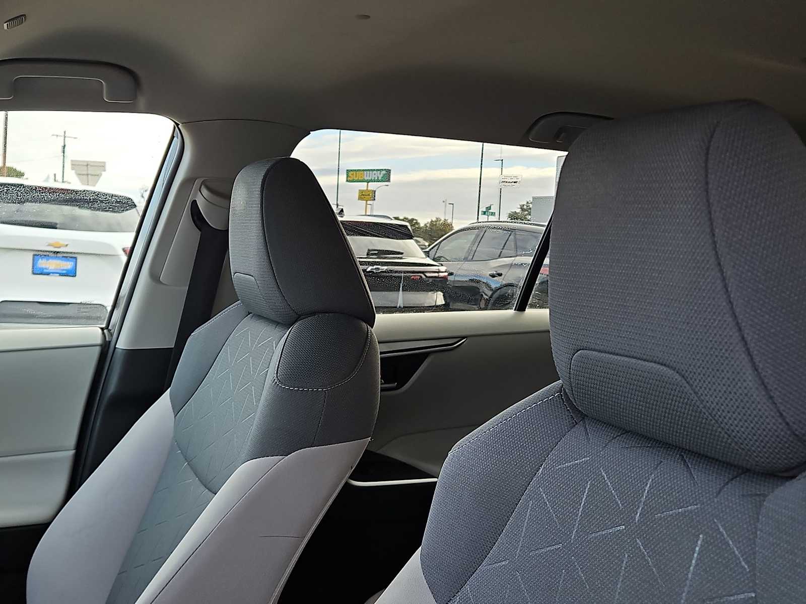 Thumbnail: 2023 Toyota RAV4 - 15