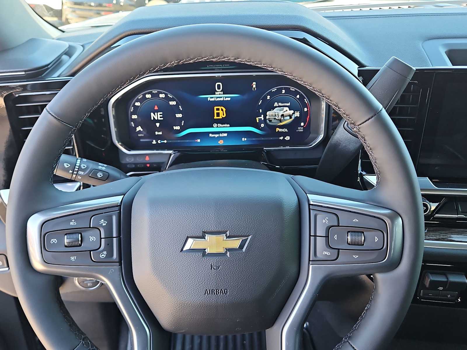 Thumbnail: 2026 Chevrolet Silverado 3500 - 19