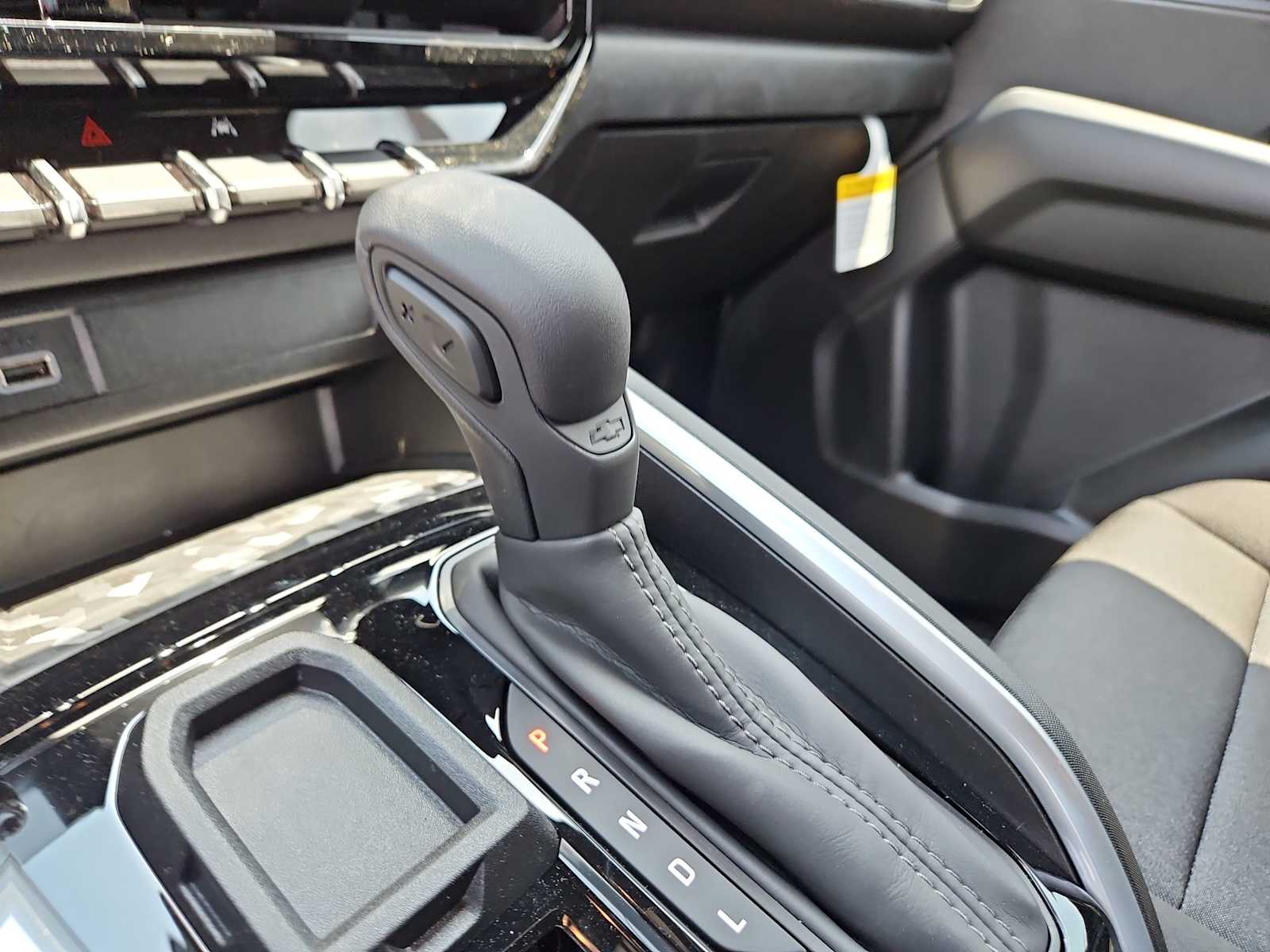 Thumbnail: 2025 Chevrolet Colorado - 24