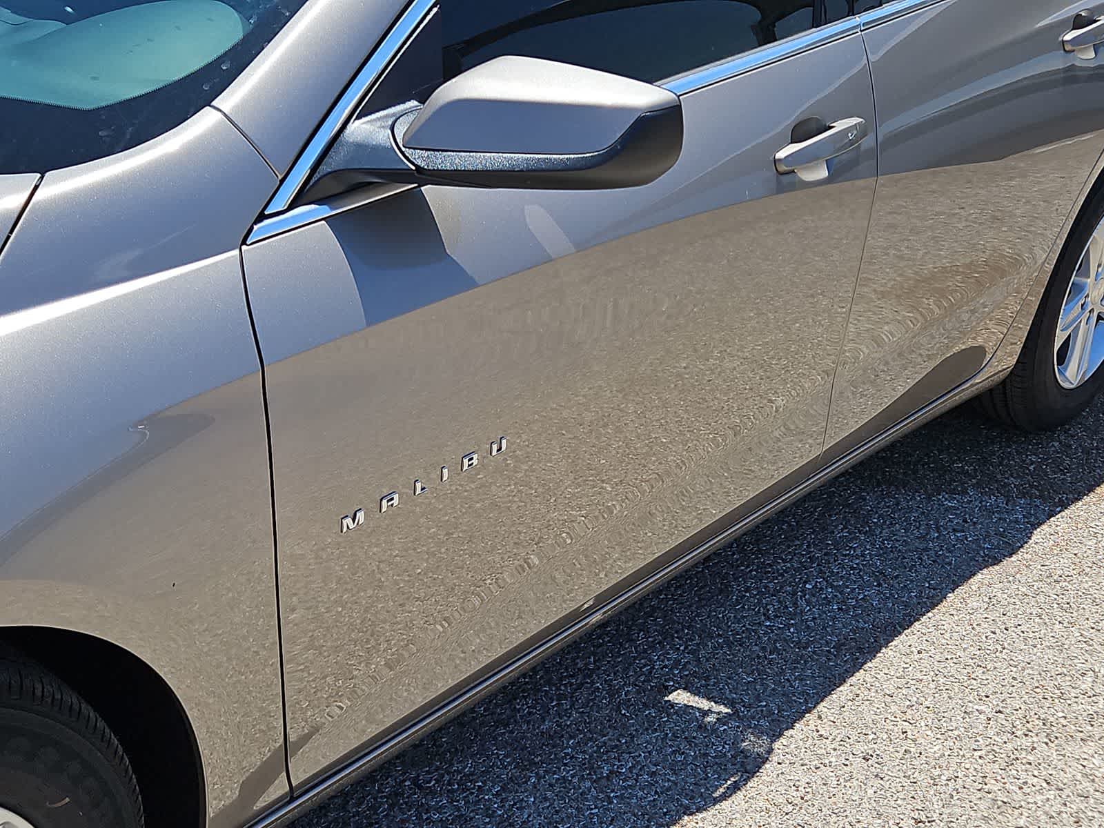 Thumbnail: 2025 Chevrolet Malibu - 7