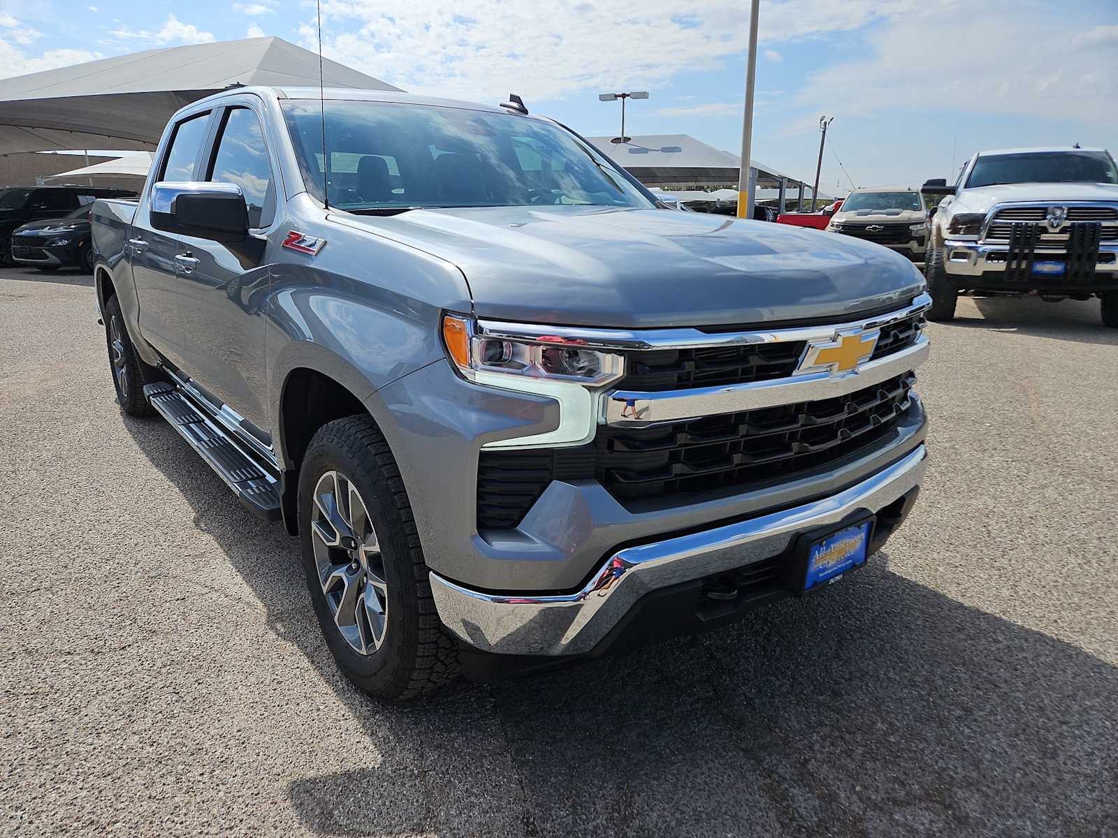 Thumbnail: 2026 Chevrolet Silverado 1500 - 2