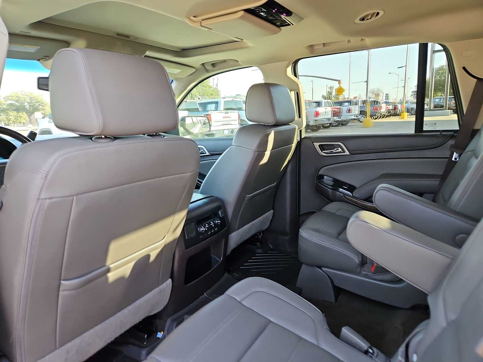 Thumbnail: 2018 GMC Yukon - 9