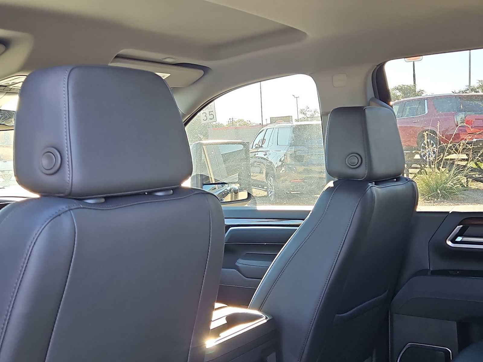 Thumbnail: 2026 Chevrolet Silverado 3500 - 14