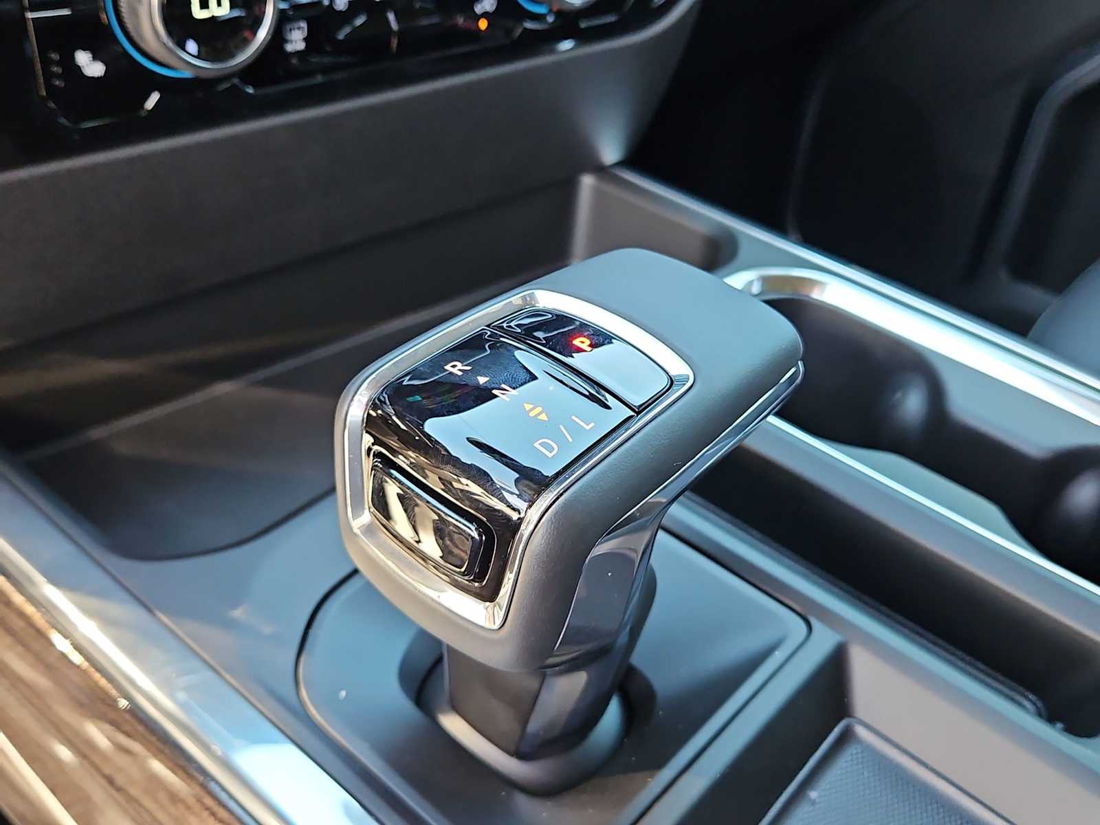 Thumbnail: 2026 Chevrolet Silverado 1500 - 21