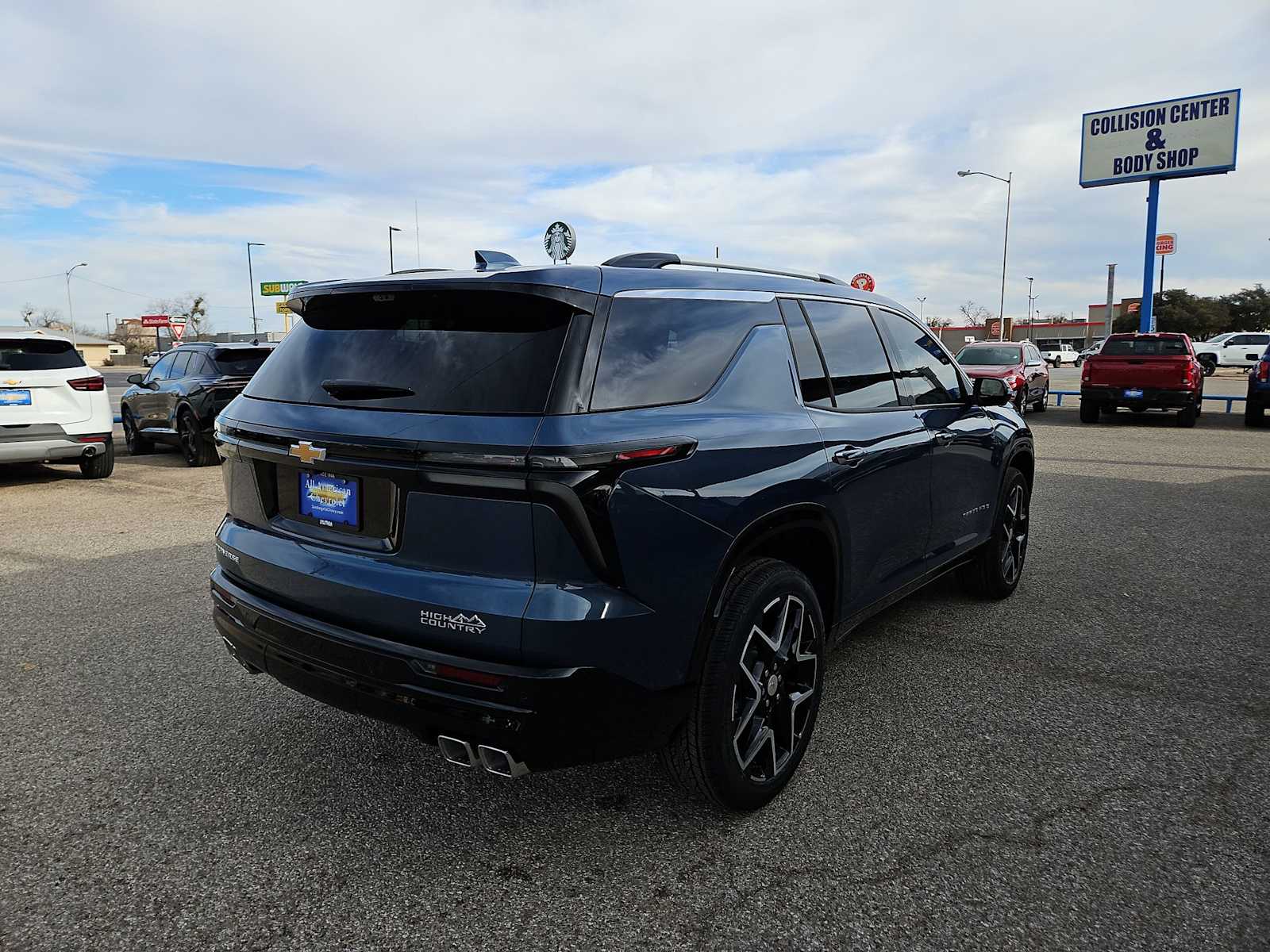 Thumbnail: 2026 Chevrolet Traverse - 8