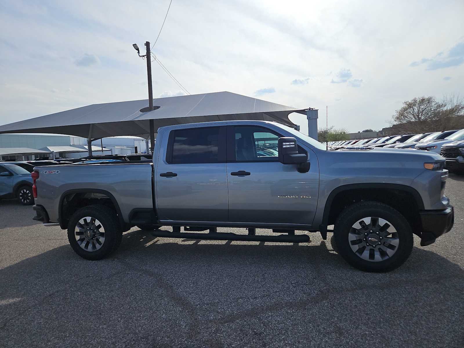 Thumbnail: 2026 Chevrolet Silverado 2500 - 9