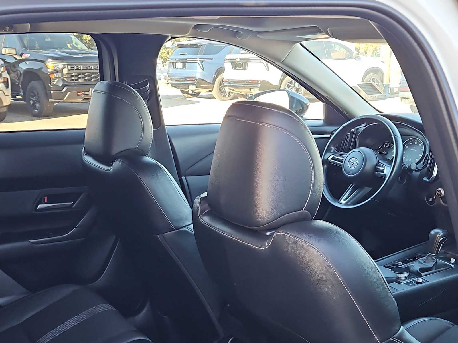 Thumbnail: 2023 Mazda CX-50 - 17