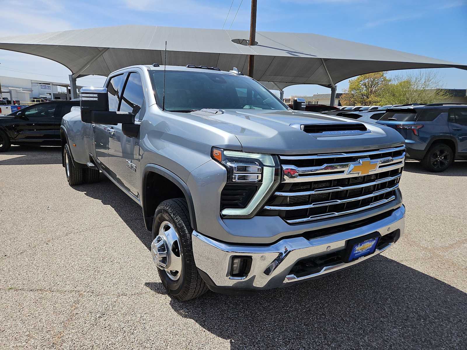 Thumbnail: 2024 Chevrolet Silverado 3500 - 2