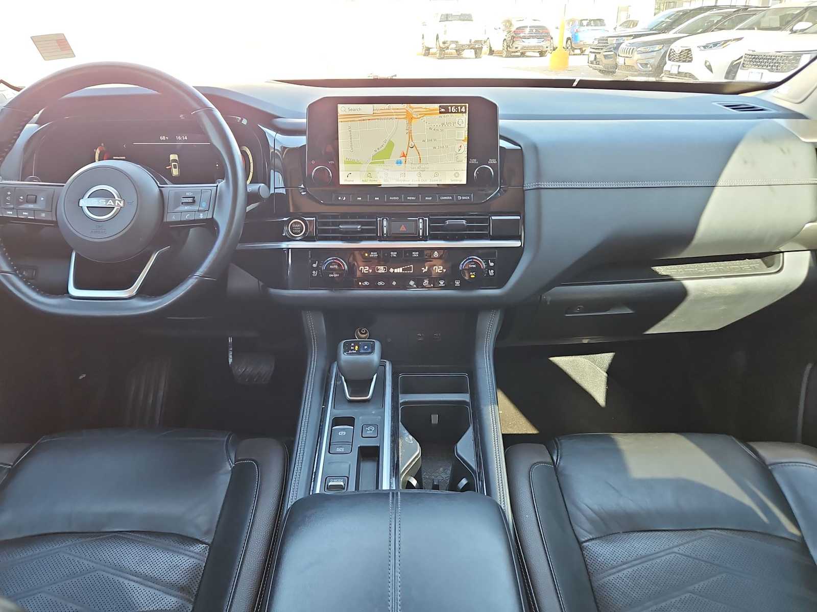 Thumbnail: 2022 Nissan Pathfinder - 15