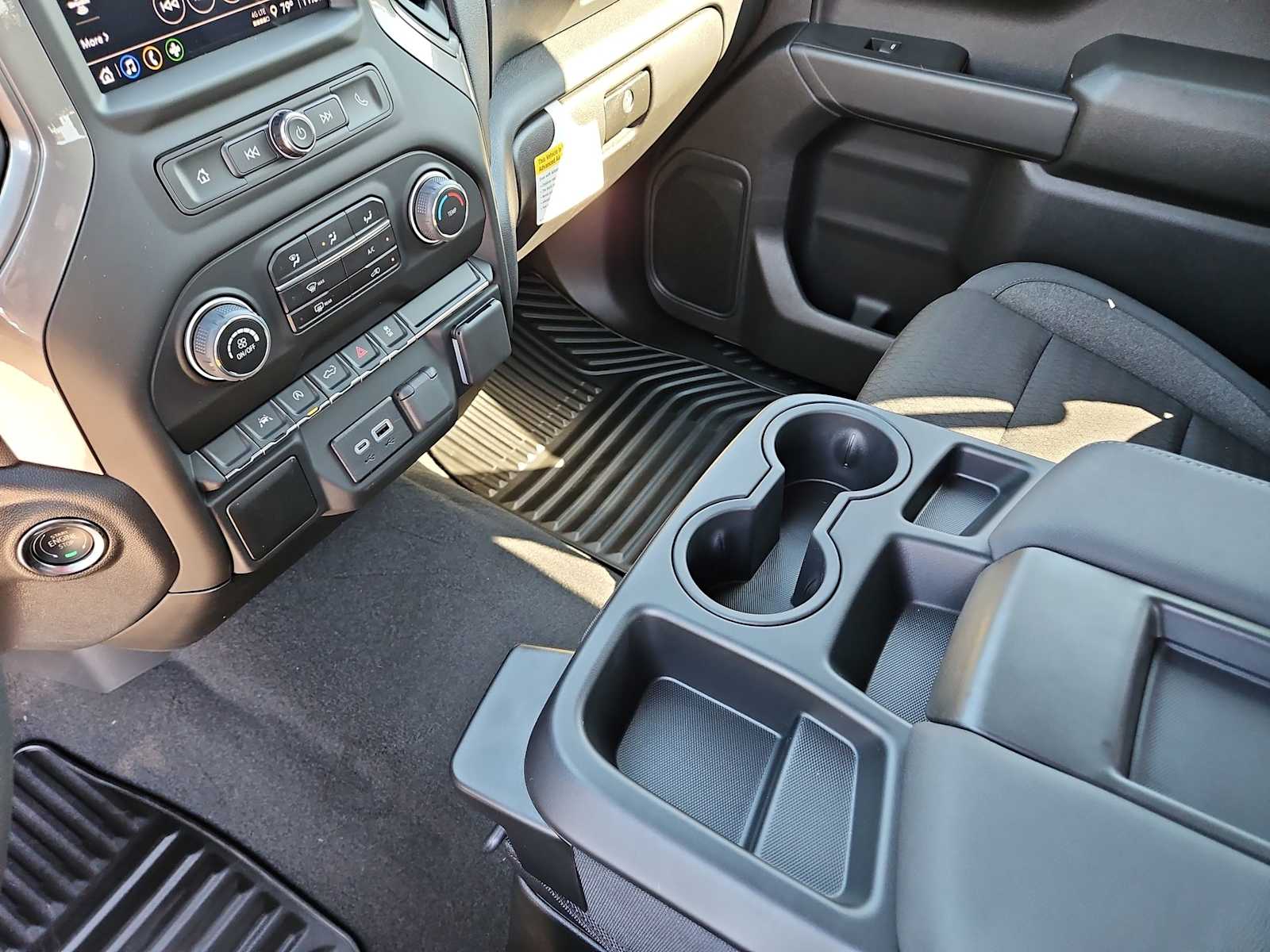 Thumbnail: 2026 Chevrolet Silverado 1500 - 20