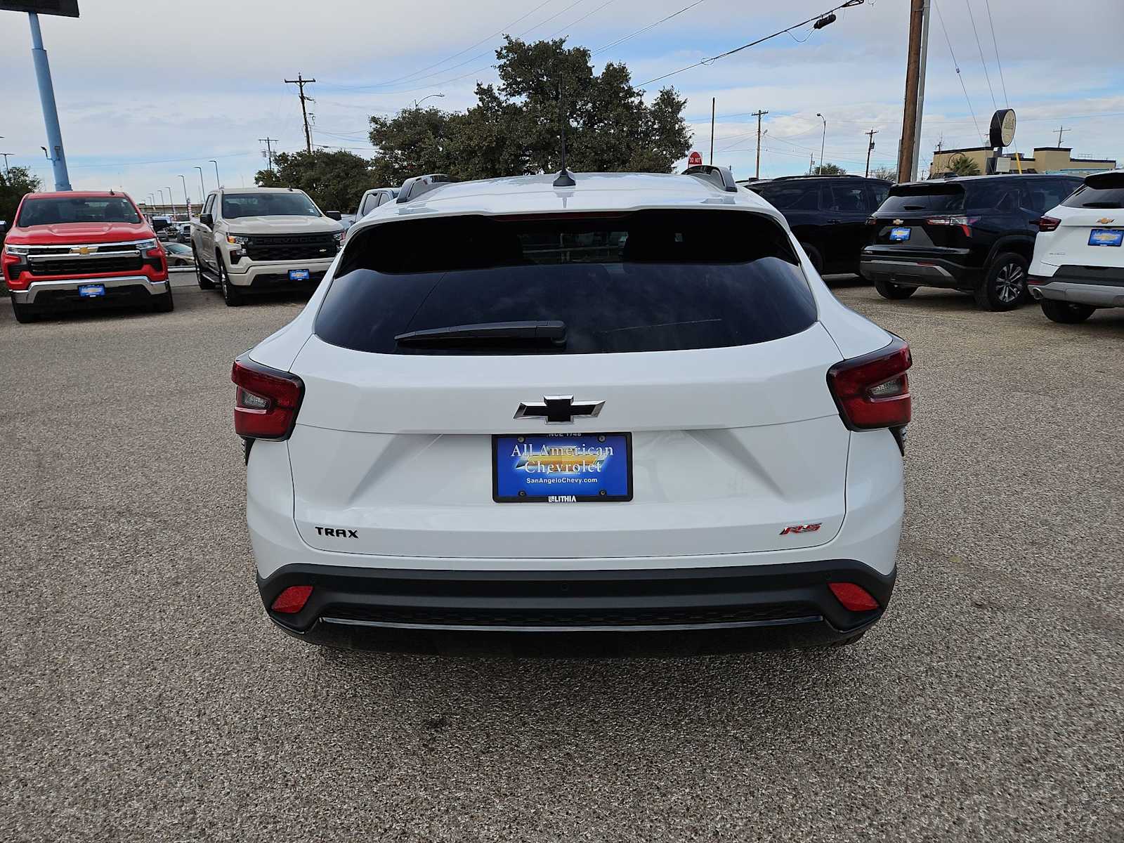 Thumbnail: 2026 Chevrolet Trax - 7