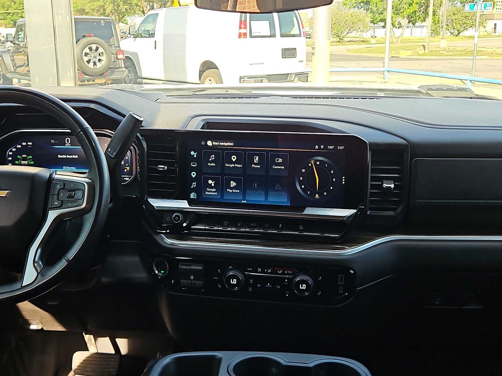 Thumbnail: 2025 Chevrolet Silverado 2500 - 14