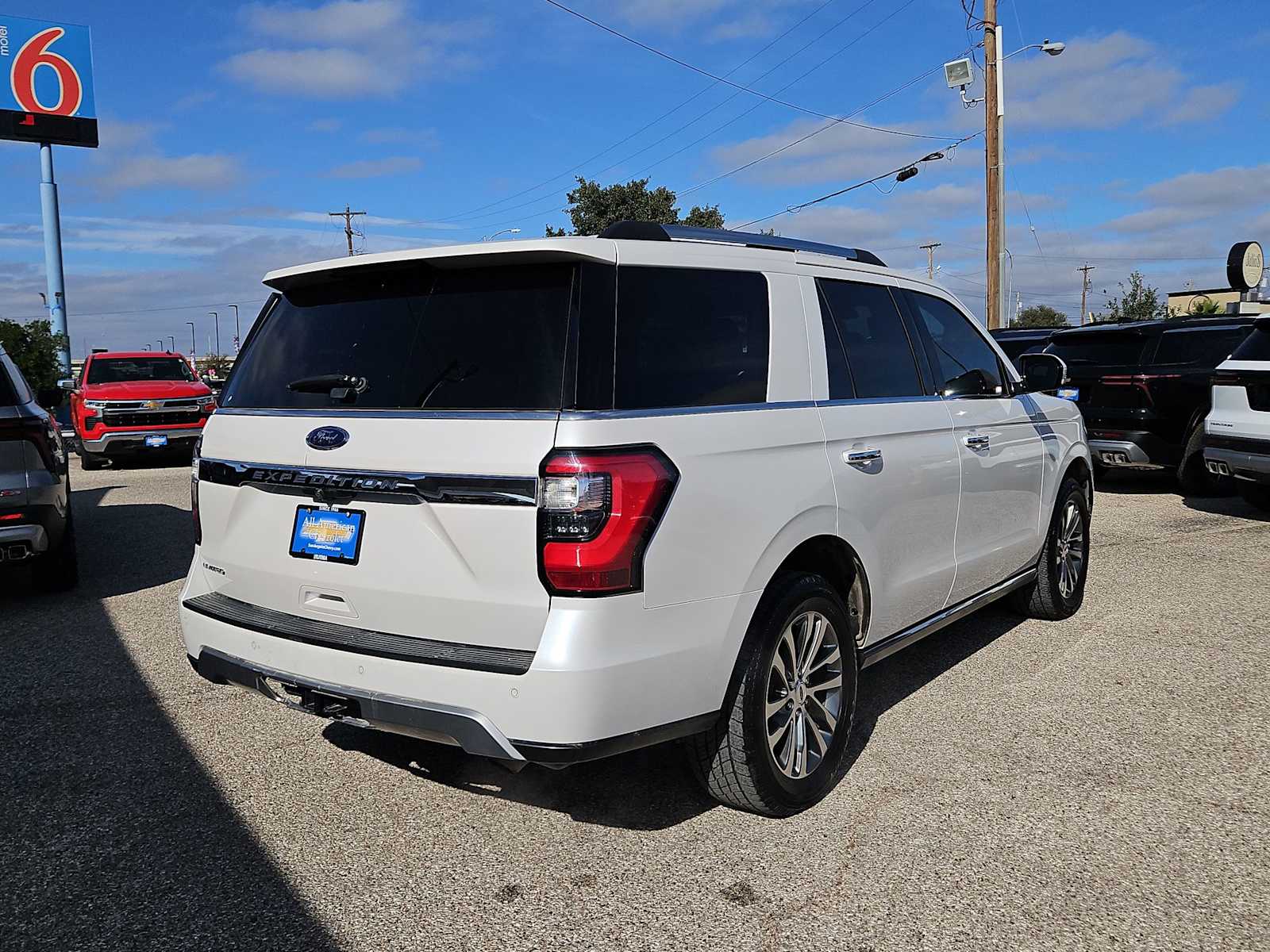 Thumbnail: 2018 Ford Expedition - 8