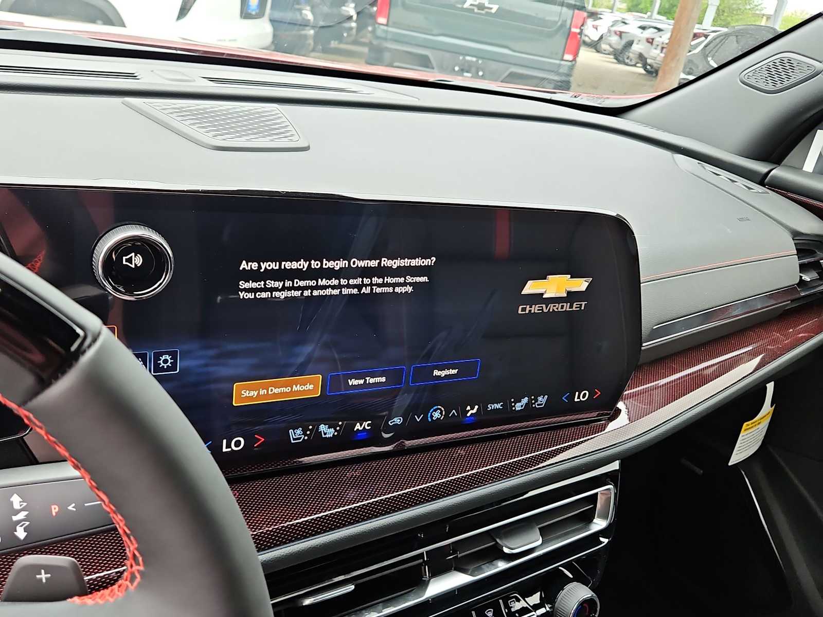 Thumbnail: 2026 Chevrolet Traverse - 24