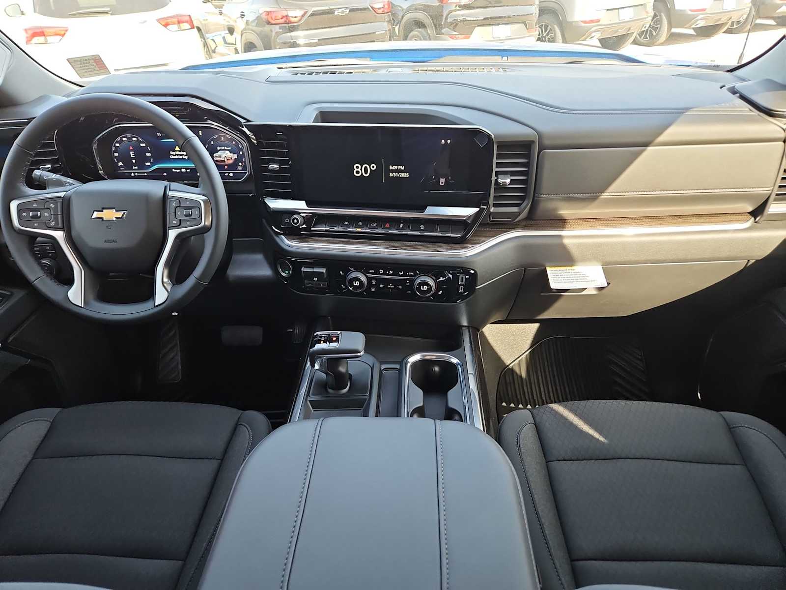 Thumbnail: 2025 Chevrolet Silverado 1500 - 11
