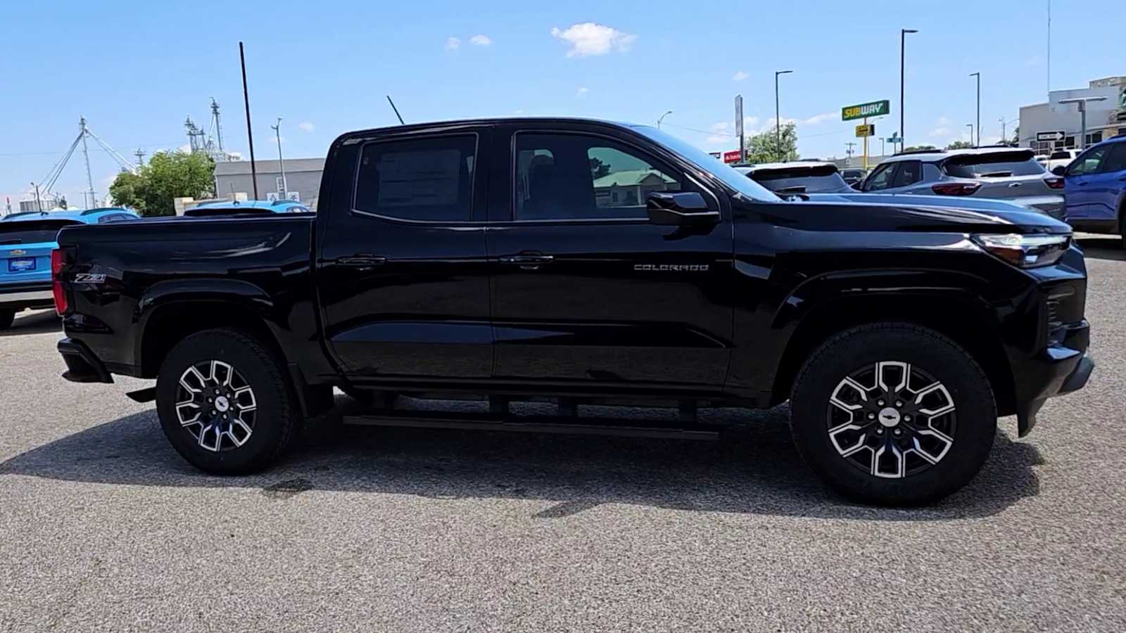 Thumbnail: 2026 Chevrolet Colorado - 9