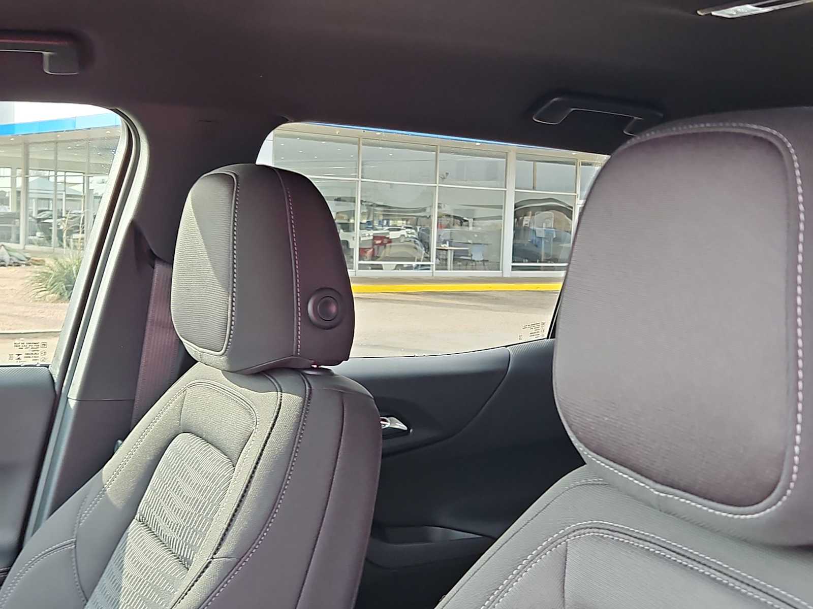 Thumbnail: 2026 Chevrolet Equinox - 17