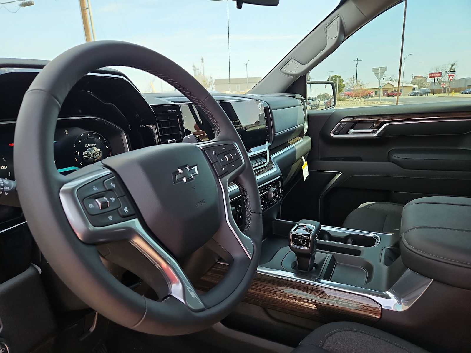 Thumbnail: 2026 Chevrolet Silverado 1500 - 10