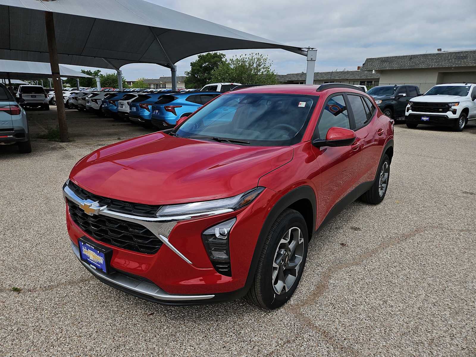 Thumbnail: 2026 Chevrolet Trax - 4