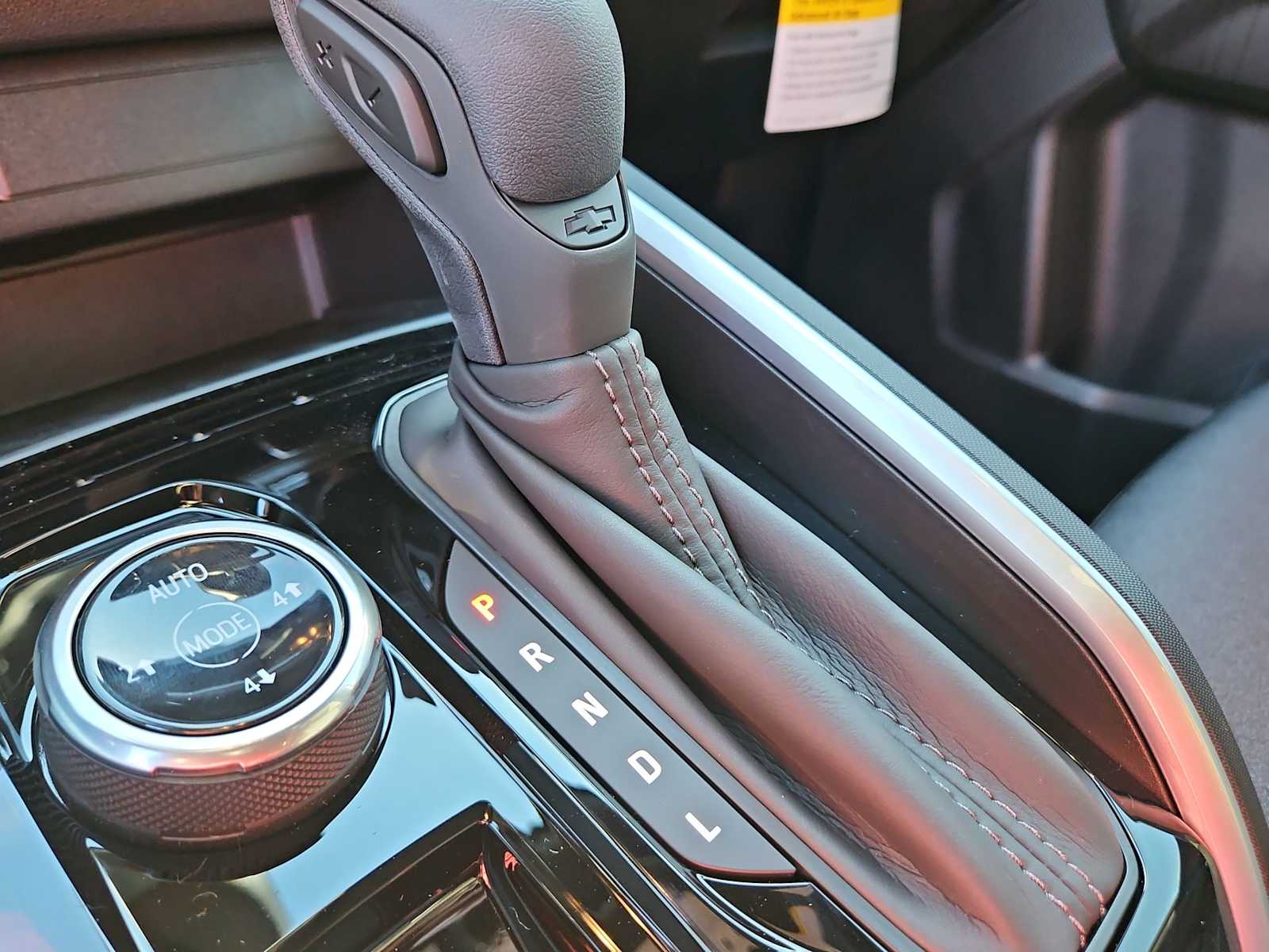 Thumbnail: 2026 Chevrolet Colorado - 20