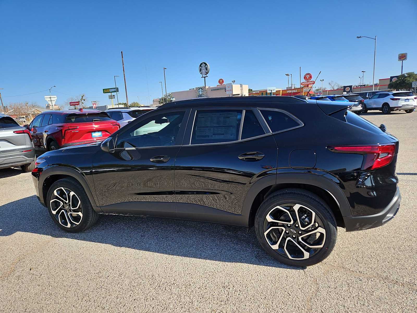 Thumbnail: 2025 Chevrolet Trax - 11