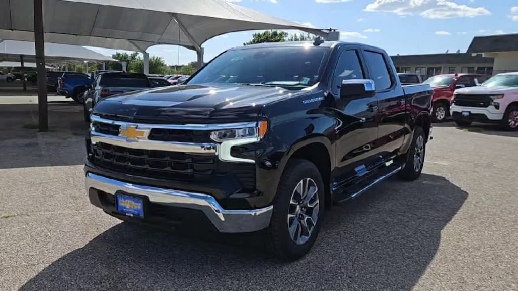 New 2026 Chevrolet Silverado 1500 LT w/1LT Truck Crew Cab